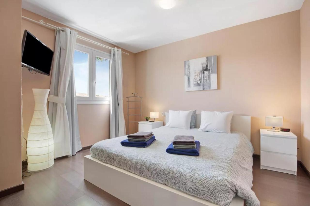 Villa Solymar Коралео Екстериор снимка
