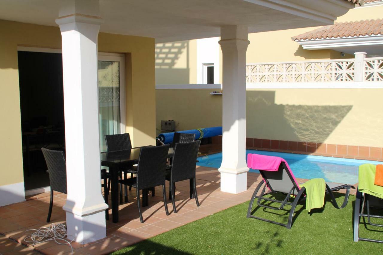 Villa Solymar Коралео Екстериор снимка
